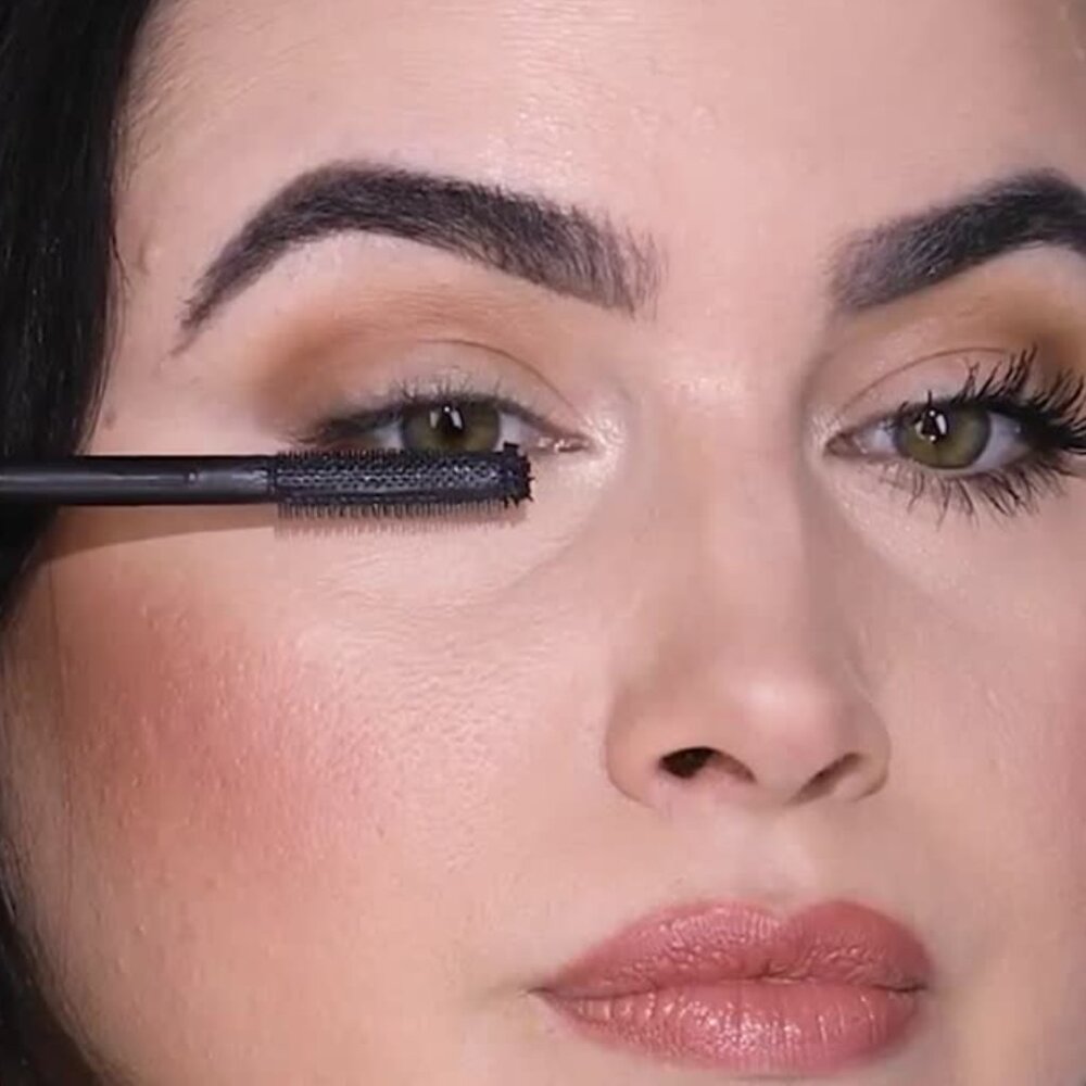 NEW✅TARTE Maneater mascara Black - Picture 8 of 13